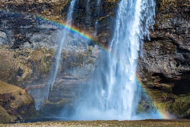 Tour privado al volcán de la costa sur desde Reikiavik