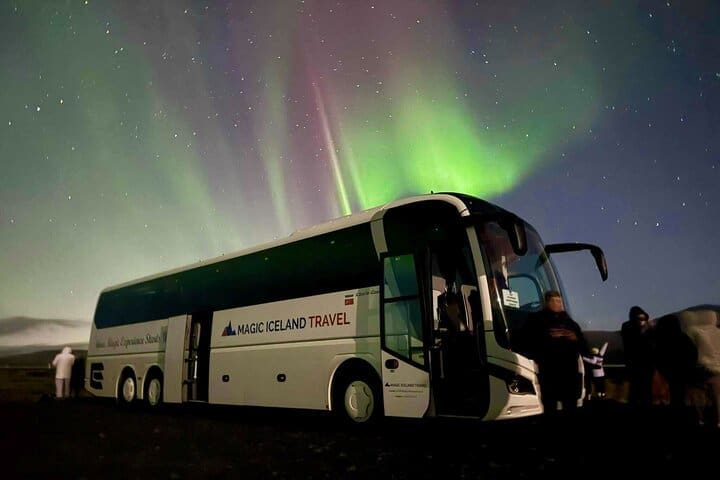 Reykjavik : Autocar confort aurora boreal con sorpresa