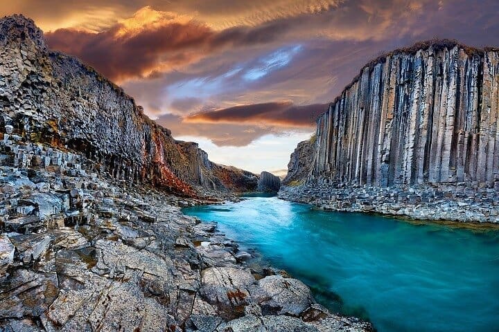 Tour privado en profundidad de 10 días por la carretera de circunvalación de Islandia