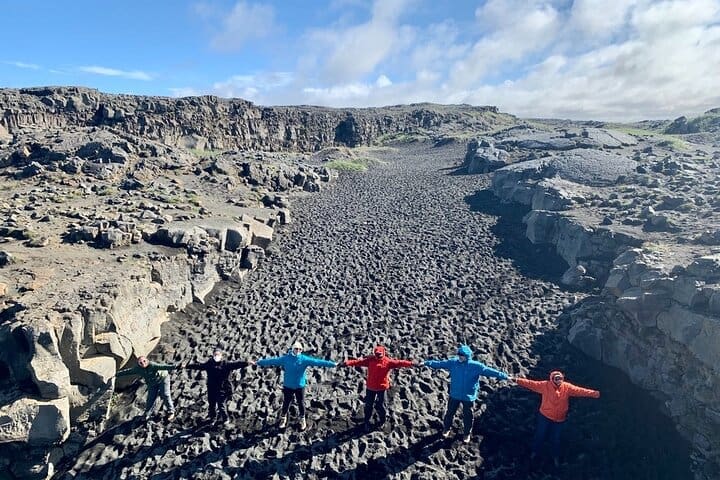 Tour guiado de 13 días por la aventura geológica de Islandia desde Reikiavik