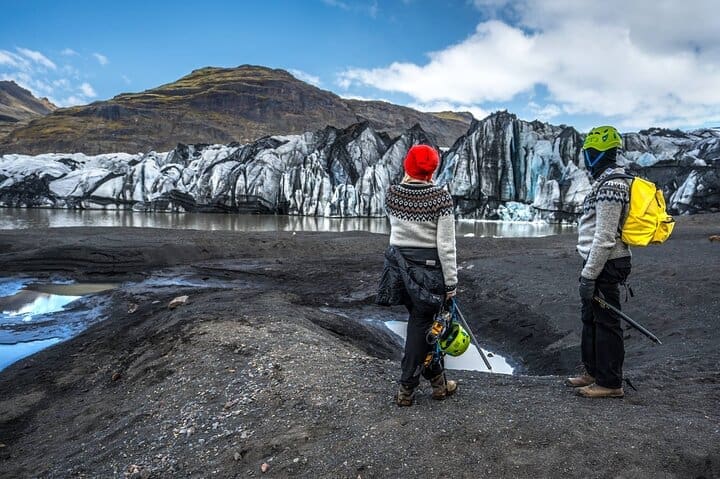 Caminata por el Glaciar, Cascadas de la Costa Sur y Playa de Arena Negra