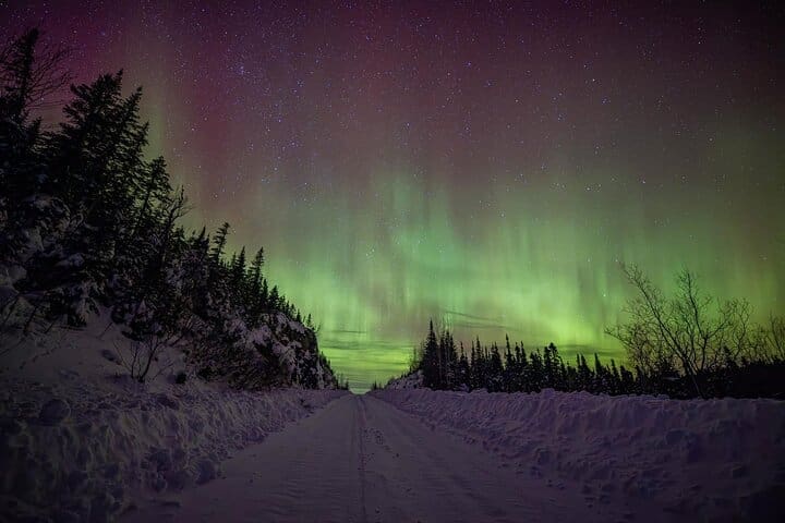 Caza de Auroras Boreales en Islandia Tour 4×4 en Español