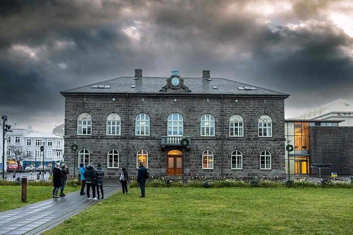 Reikiavik Tour a pie – Caminata con un vikingo