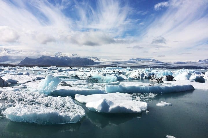 Excursión de un día a la costa sur y a la Laguna glaciar por Super Jeep de Reikiavik