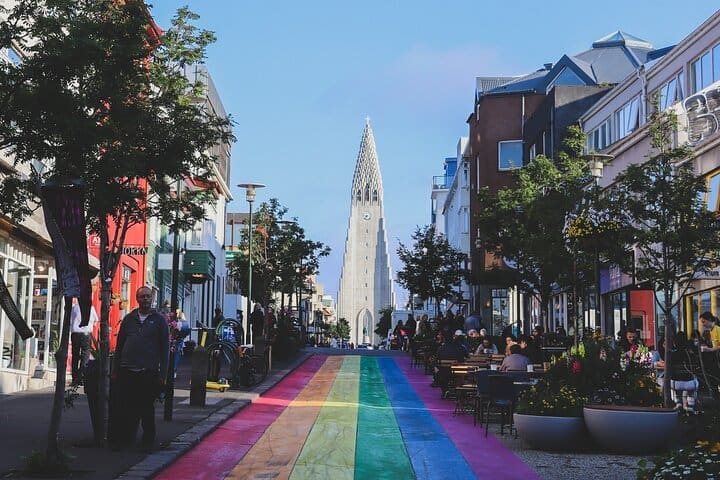 Tour privado por la ciudad de Reykjavik explorando la capital de Islandia