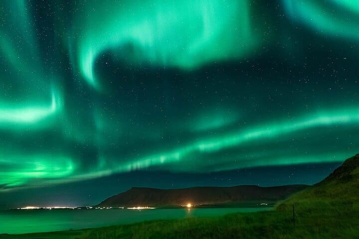 Tour por el Círculo Dorado y la aurora boreal desde Reikiavik