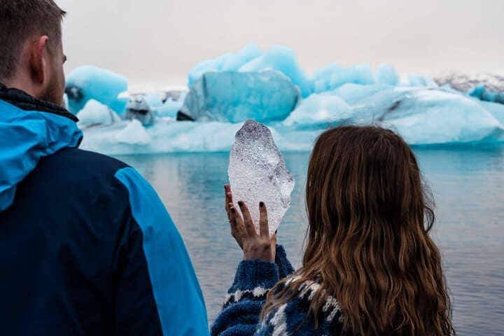 Excursión guiada de un día a la laguna glaciar y a la playa de diamantes desde Reikiavik