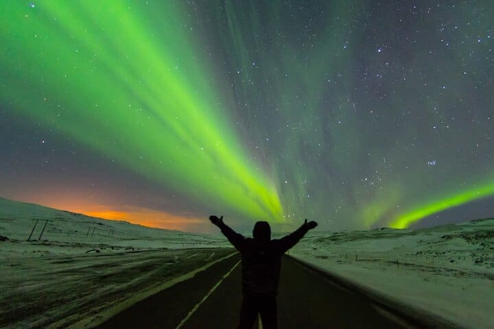 Tour privado por la noche en aurora boreal