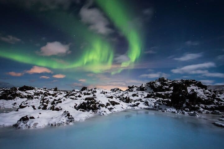 Tour privado de un día guiado por la costa sur + aurora boreal(opcional)