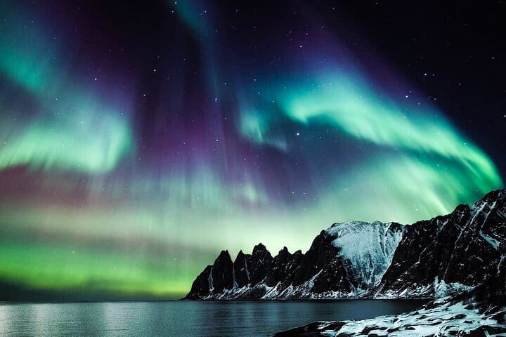 Tour privado de caza y fotografía de auroras en Islandia desde Hofn