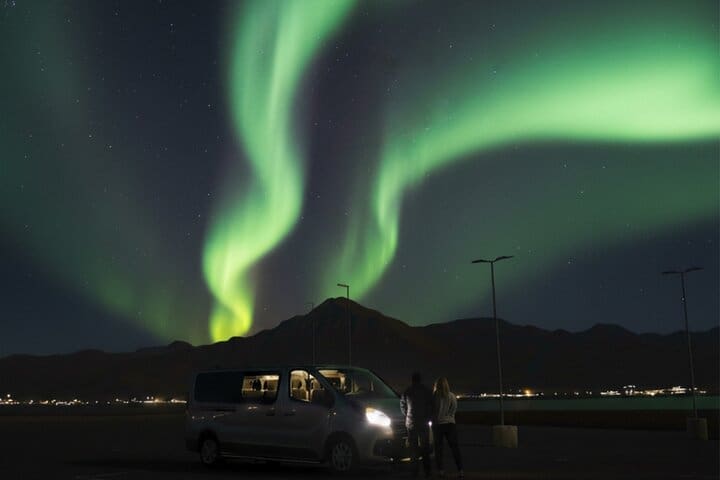 Aurora Pursuit : Tour privado de caza de auroras boreales desde Reikiavik