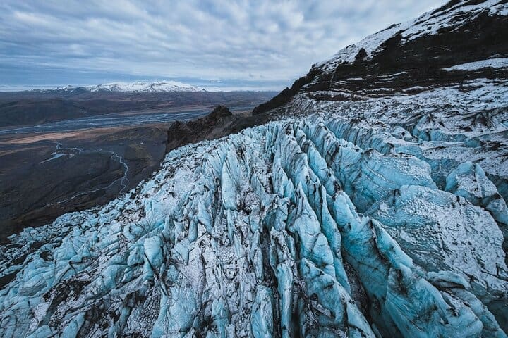 Costa sur privada con caminata por el glaciar en Islandia