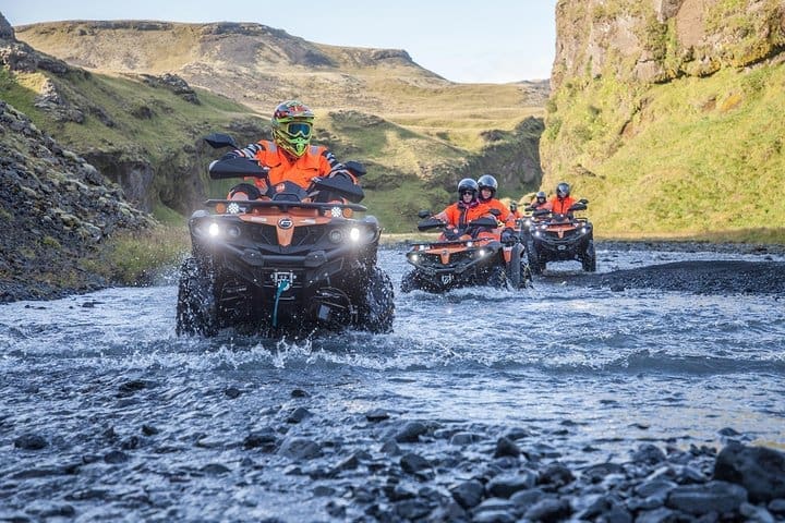 Excursión en quad en arenas de lava negra desde Mýrdalur