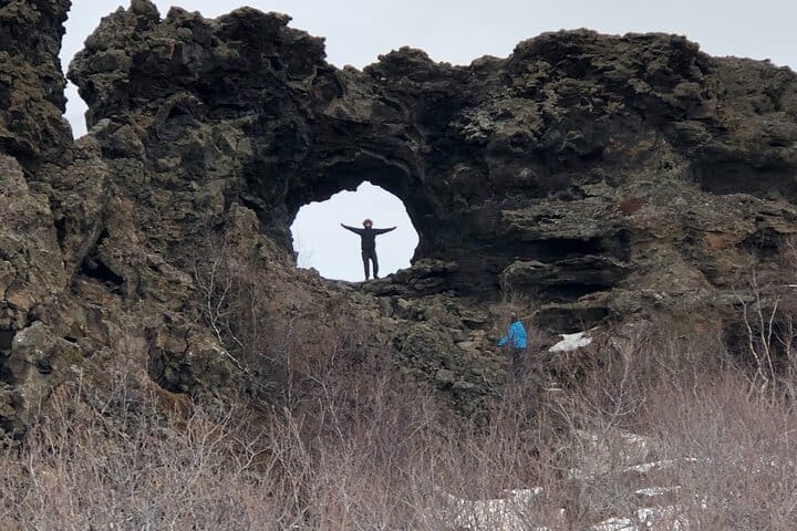 Tour premium de día completo Lago Myvatn y Godafoss