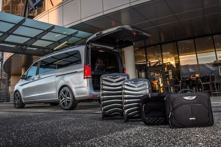 Islandia : Traslados desde el aeropuerto entre Keflavik y la ciudad de Reikiavik