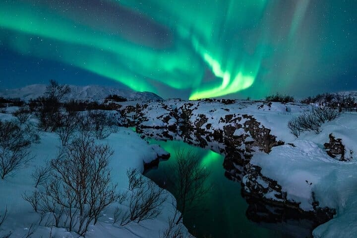 Recorrido por la aurora boreal de Reikiavik con fotógrafo profesional