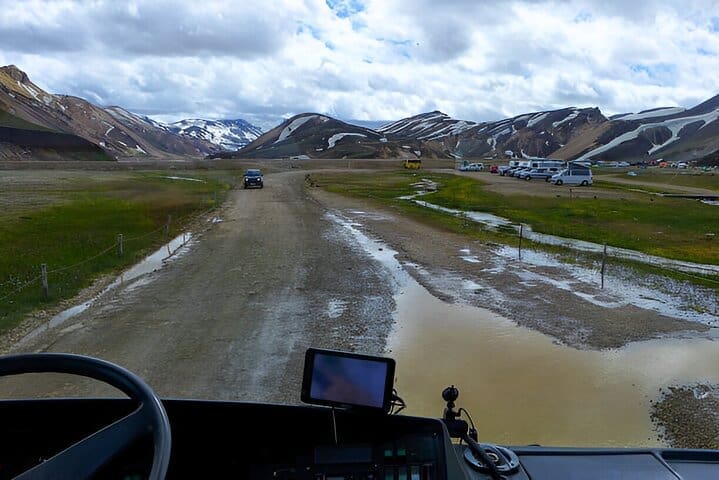 Traslado en autobús a Highlands: Landmannalaugar A Hella / Reikiavik