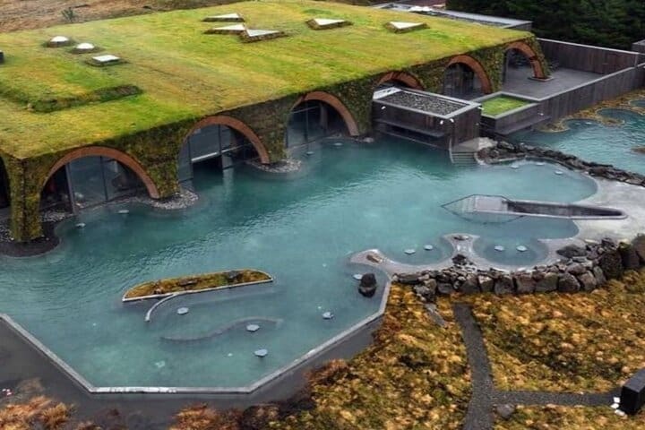 Tour en grupo pequeño por el Círculo Dorado y la Laguna de Laugarás