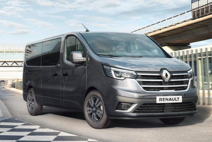 Traslado privado al aeropuerto desde el aeropuerto de Keflavik a hoteles en el área de Reykjavik