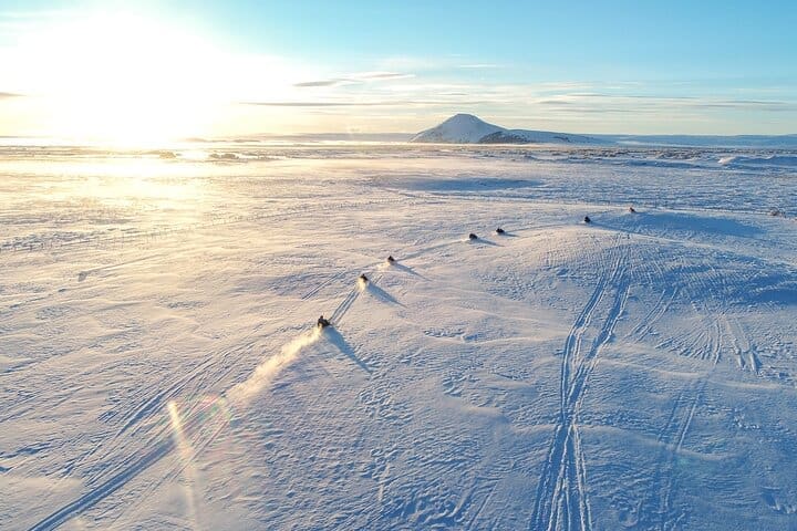 Tour en moto de nieve por el lago Akureyri con traslado