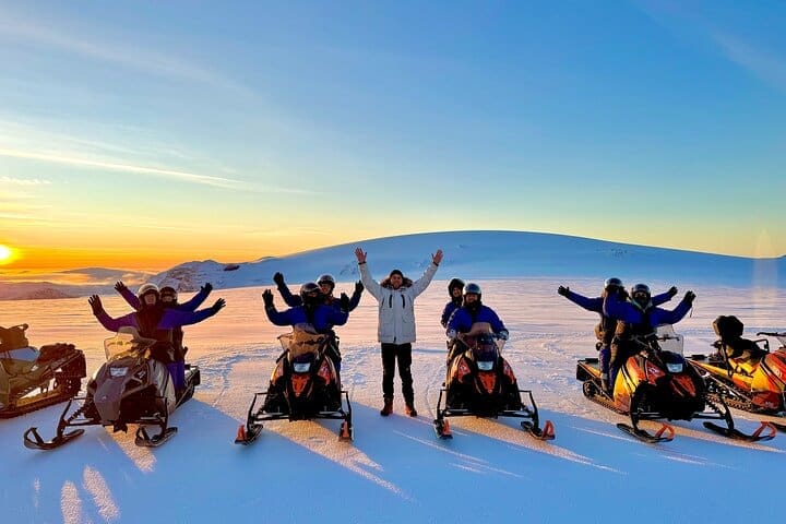 Motos de nieve desde Husafell