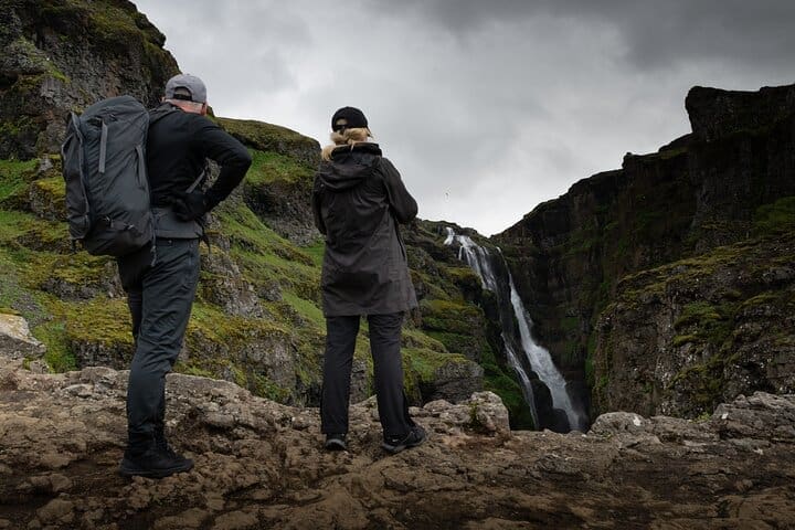 Tour privado de senderismo a la cascada de Glymur