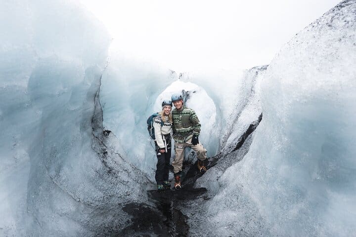 Aventura de senderismo por el glaciar Sólheimajökull