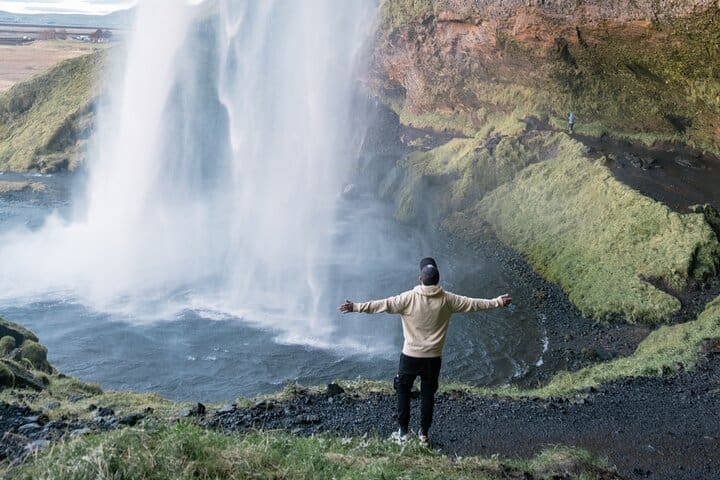 El secreto privado de la costa sur con Luke en jeep con fotografía