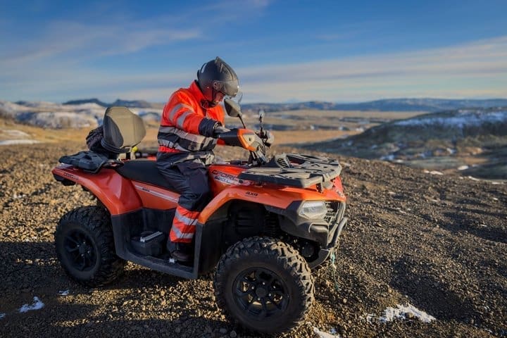 Reikiavik Tour en ATV por campos de lava y cata geotérmica de pan de centeno